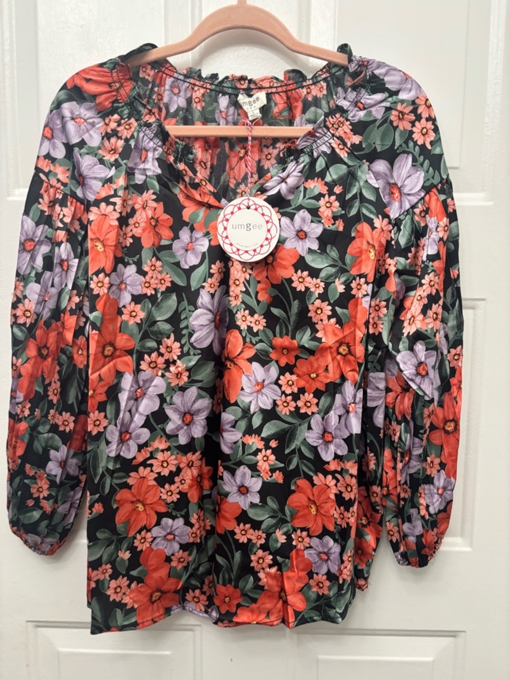 Umgee Black Floral Puff-Sleeve Blouse with Coral & Lavender Blooms